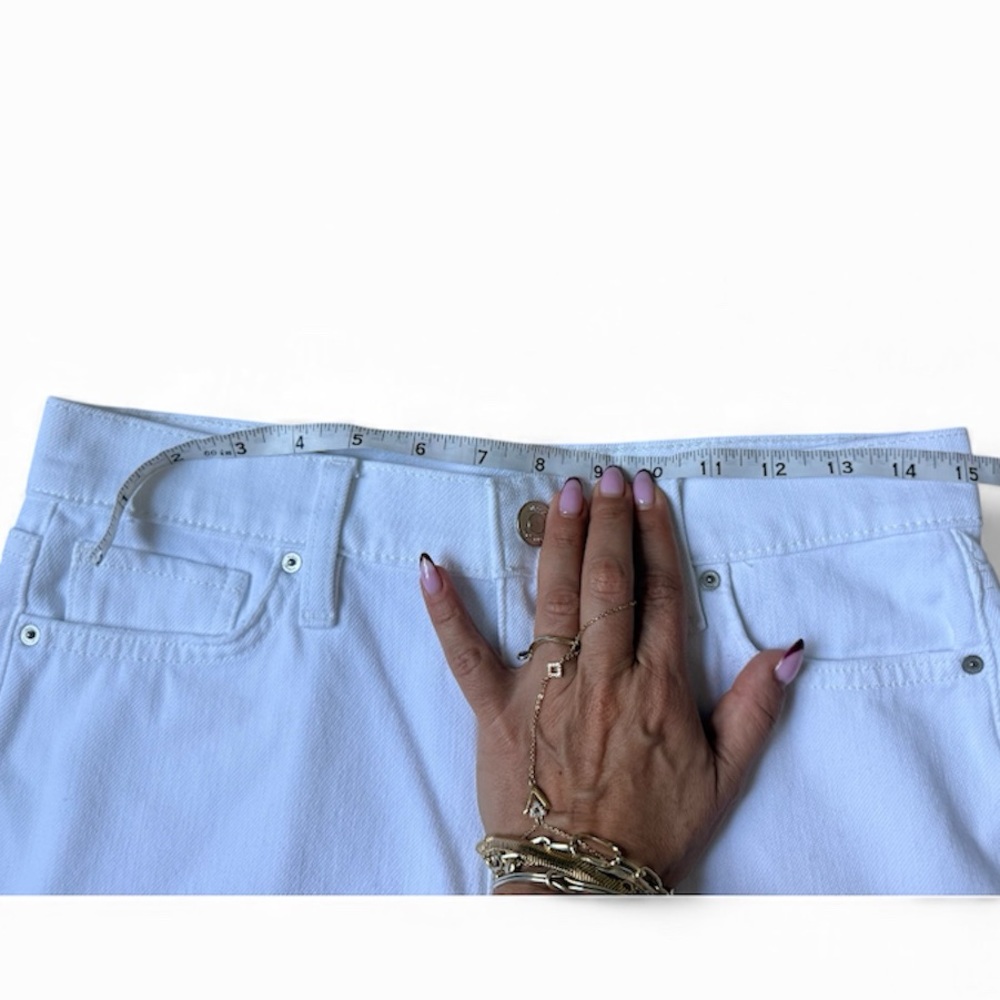 Hudson Jeans Mid-Rise Gemma Jean Shorts Size 26 Crisp White - Picture 8 of 9